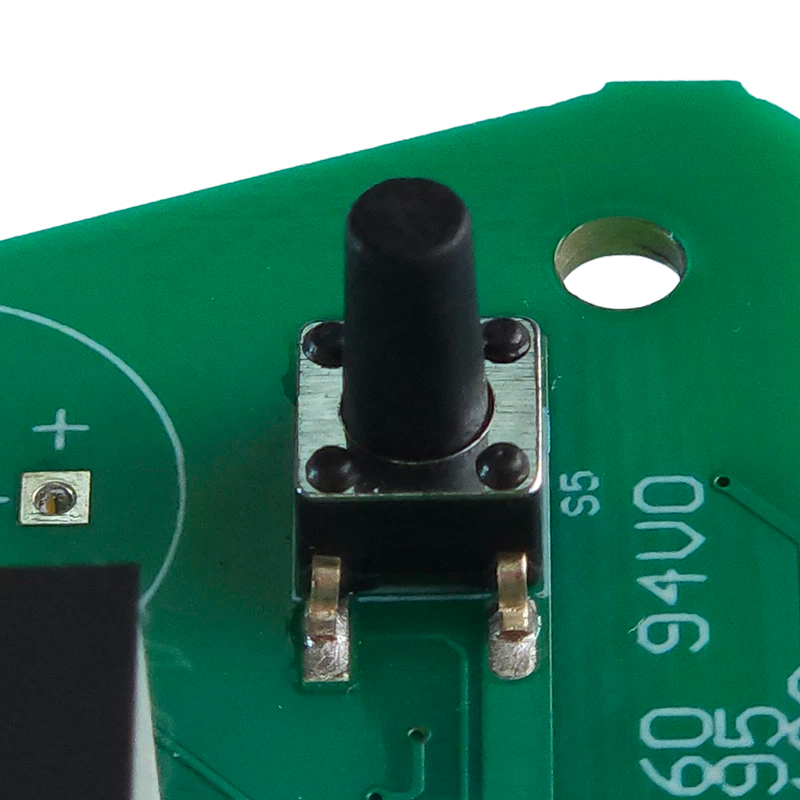 How to design the industrial control circuit board of a portable insulated lunch box to achieve precise temperature control?